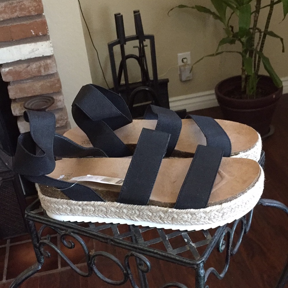 - Time and tru wedge Sandals brand Size 11 W  New